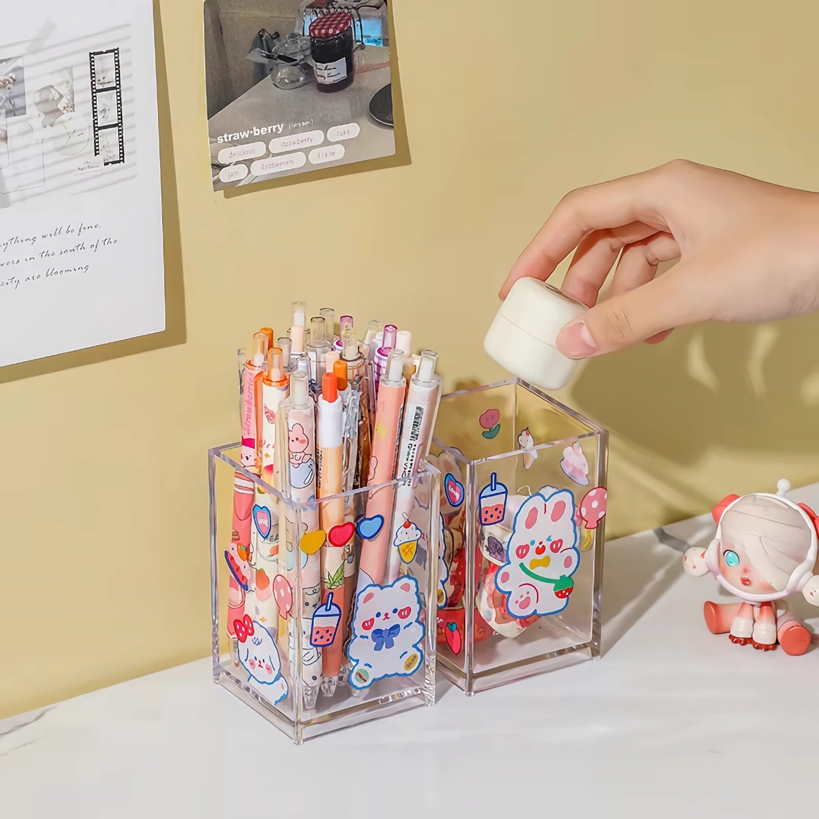 Large capacity desktop pencil organizer