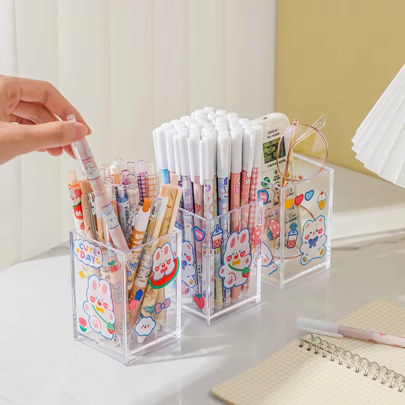 Large capacity desktop pencil organizer